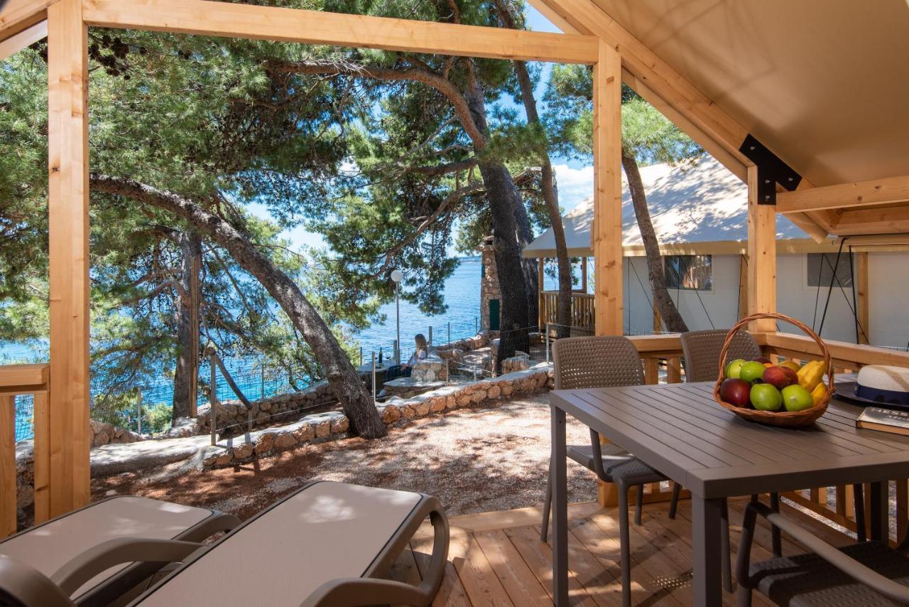 Wine Resort Adriatic Mikulic Orebić Exterior foto