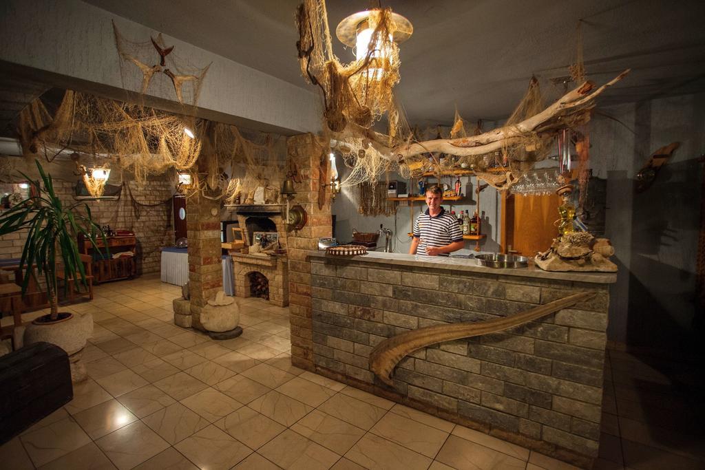 Wine Resort Adriatic Mikulic Orebić Exterior foto